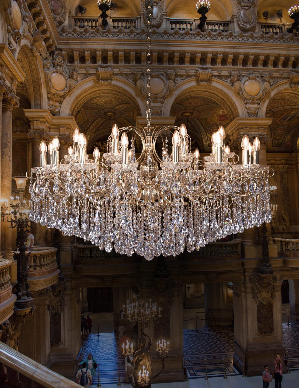 arredoluce  luxury collection  737 24   lampadario 24 luci oro2