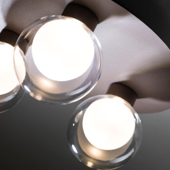 Vivida International Essence 0111.21.CH DETT