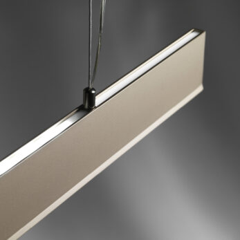 Vivida International Sospensione Segmento 0100.30.SA WN