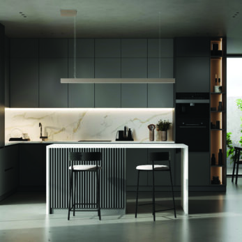 Vivida International Sospensione Segmento 0100.31.SA WN AMB