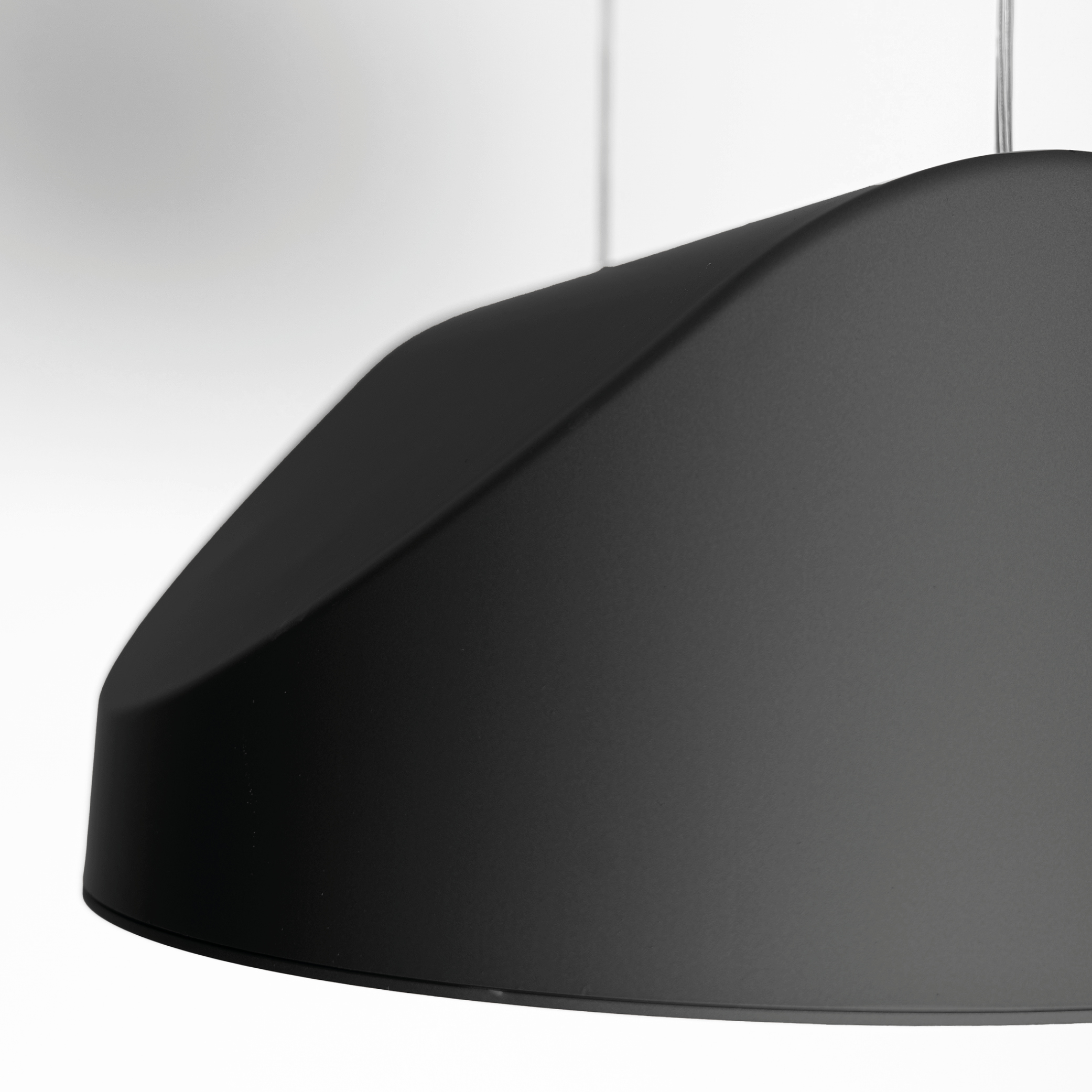 Vivida International Tarp Pendant PLS011.30.AN D WN DETAIL (5)