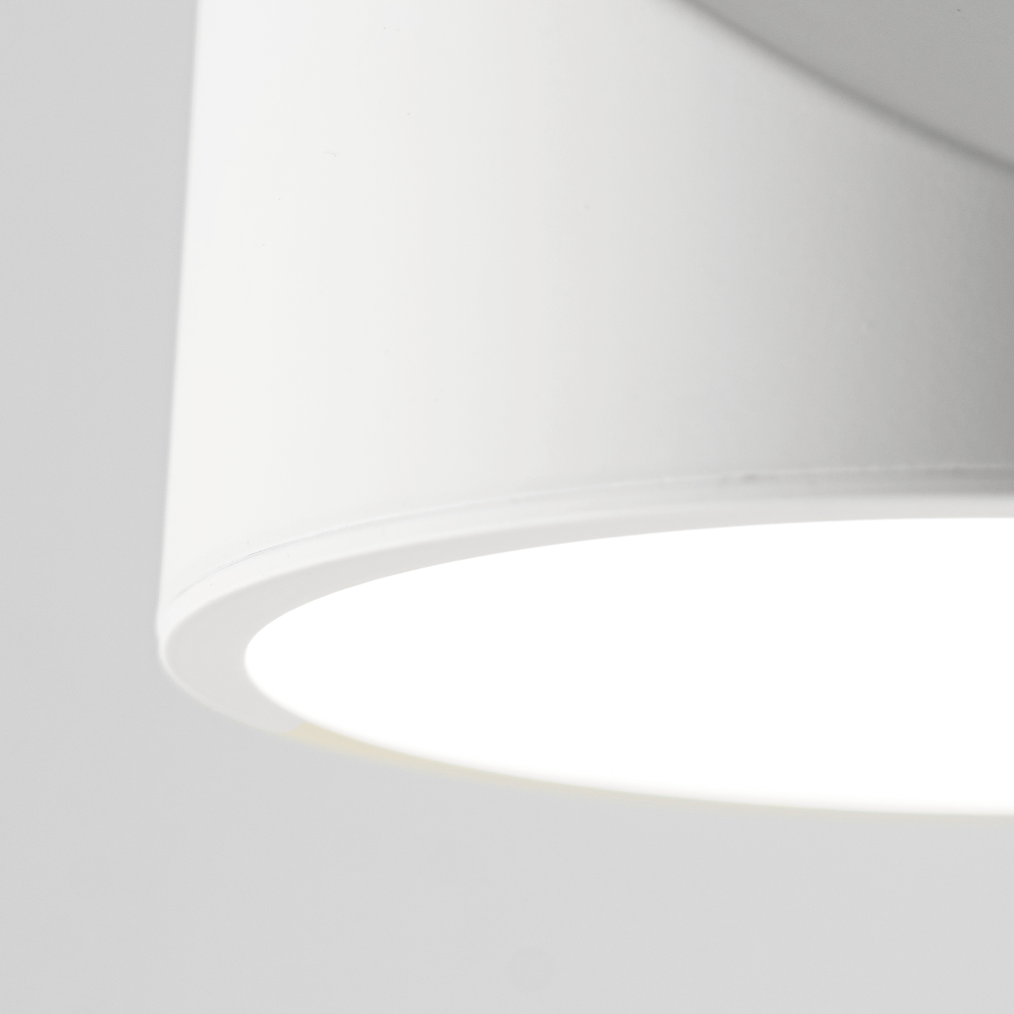 Vivida International Tarp Pendant PLS011.30.BI D WN DETAIL (6)