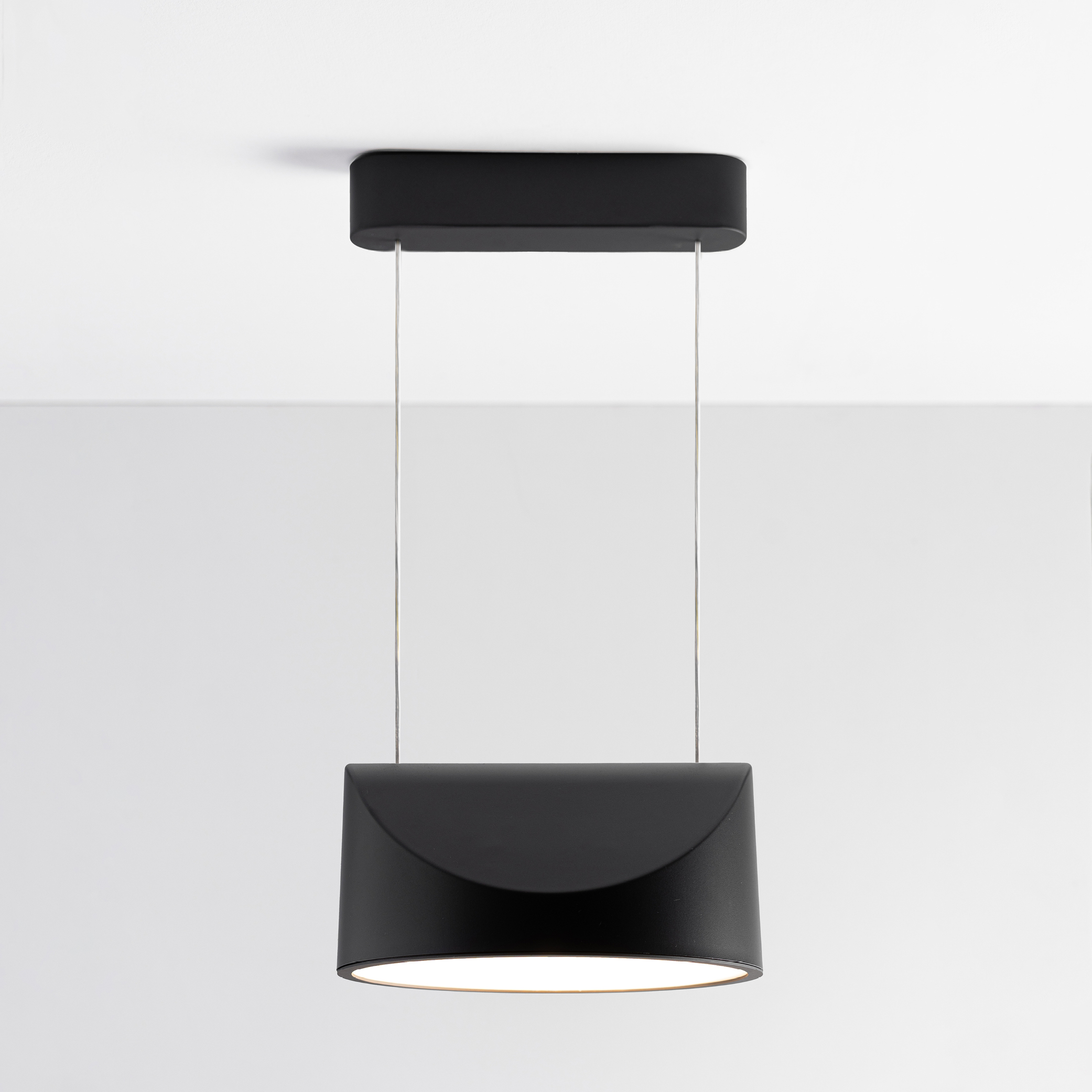 Vivida International Tarp Pendant PLS011.30.SA D WN (3)