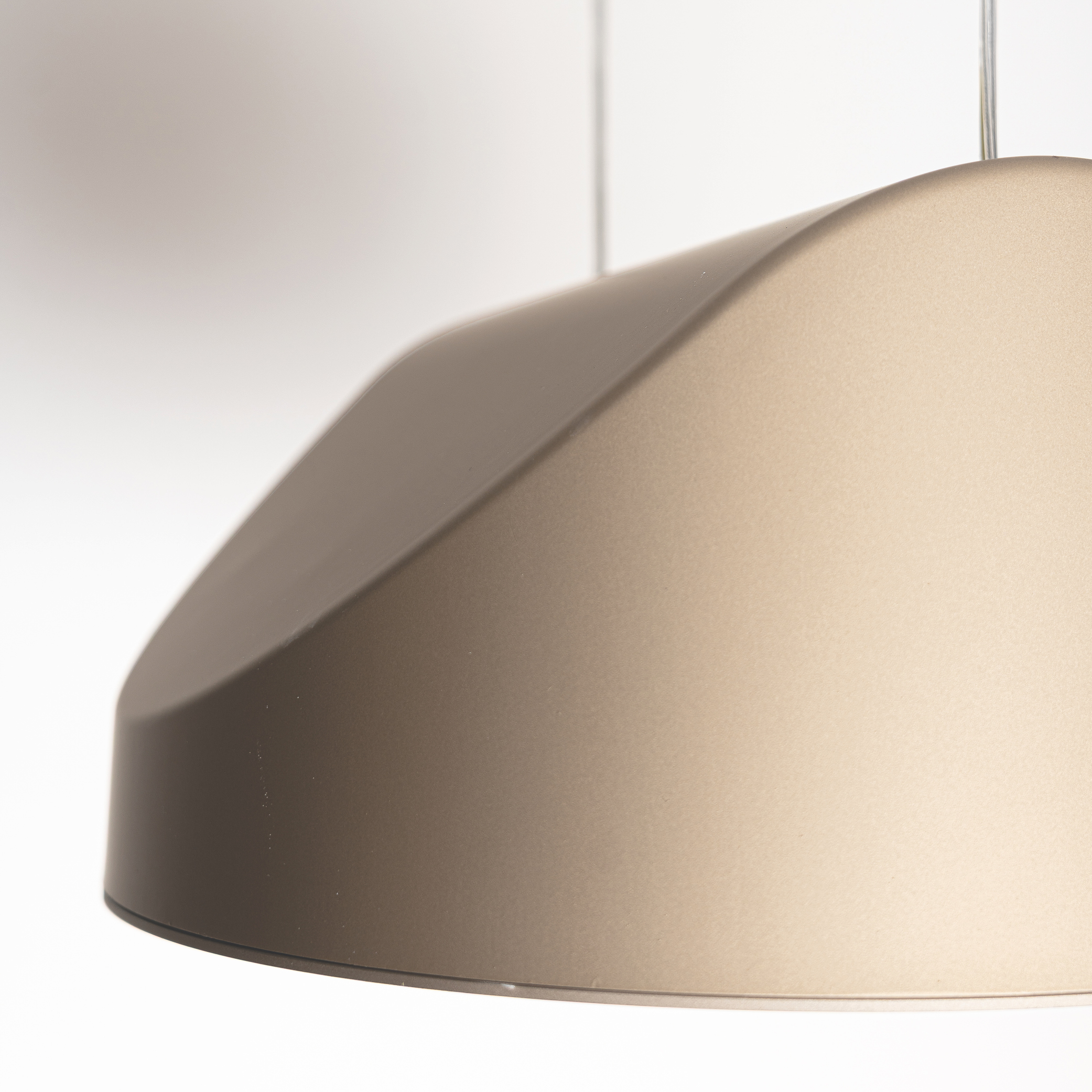 Vivida International Tarp Pendant PLS011.30.SA D WN DETAIL (2)